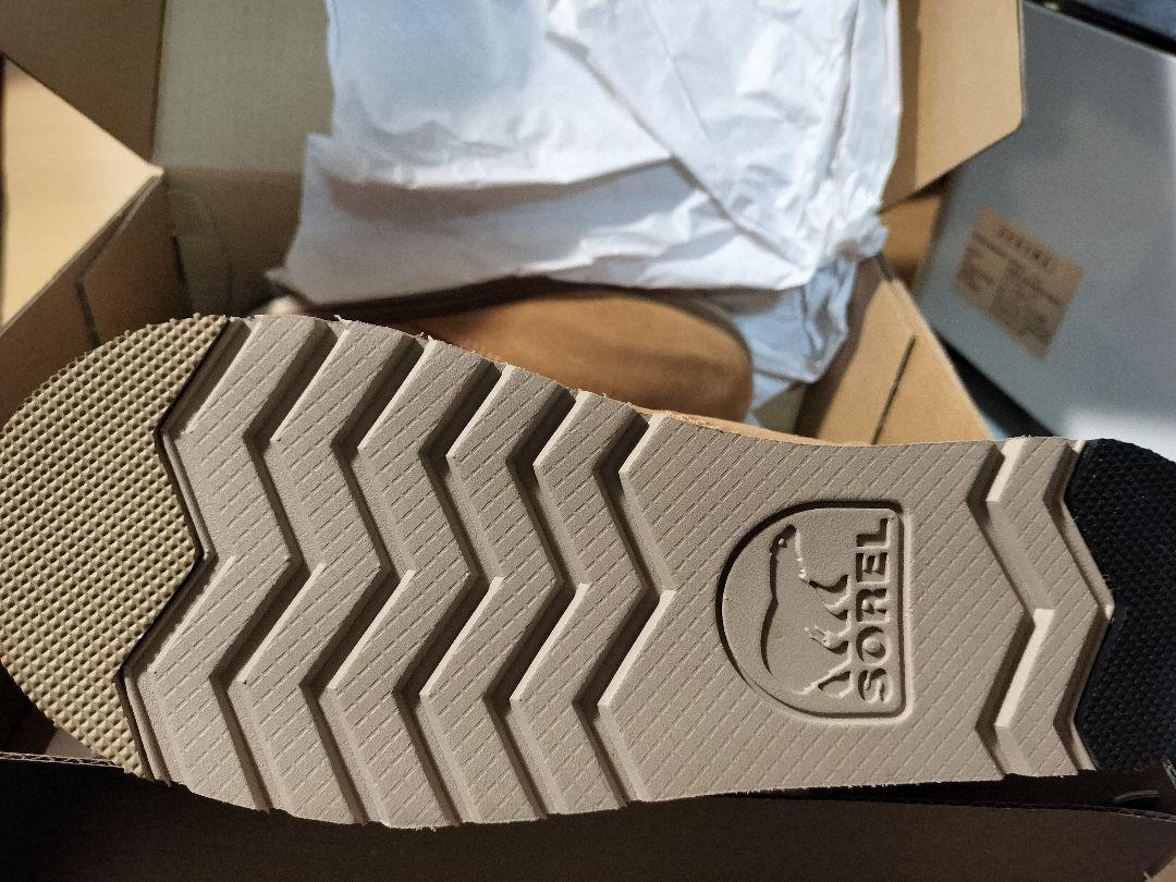 専用になりました。新品　ＳＯＲＥＬ ブーツ　26センチ