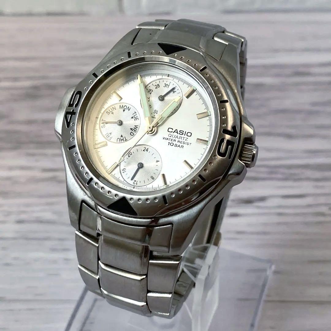 ◆美品◎カシオ MTD-1046 シルバー文字盤 クロノグラフ ラウンド