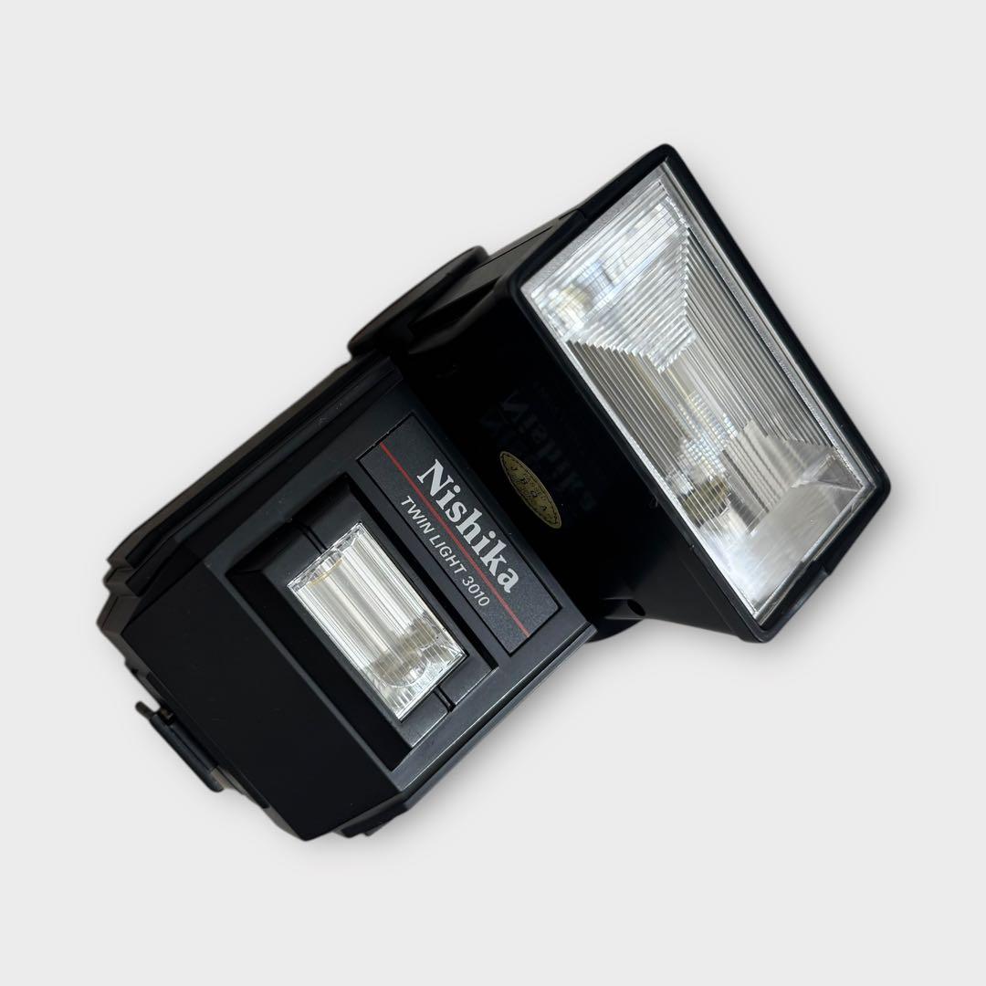 Nishika N8000 3D 四眼カメラ ストロボ 3010 - メルカリ Nishika N8000 3D 四眼カメラ ストロボ 3010 - メルカリ