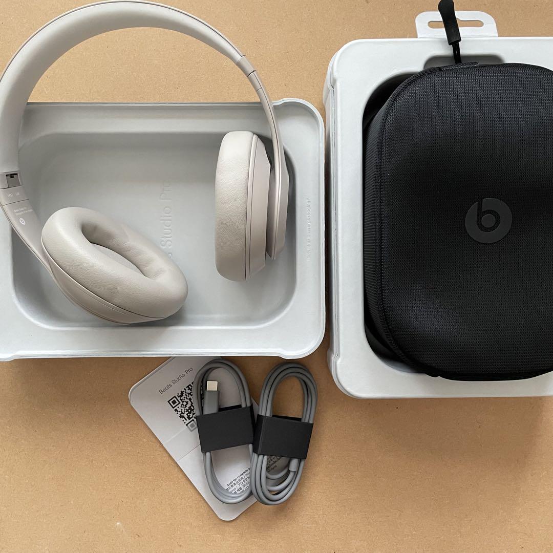 Beats Studio Pro ワイヤレスヘッドホン　サンドストーン　中古 Beats Studio Pro ワイヤレスヘッドホン サンドストーン - メルカリ
