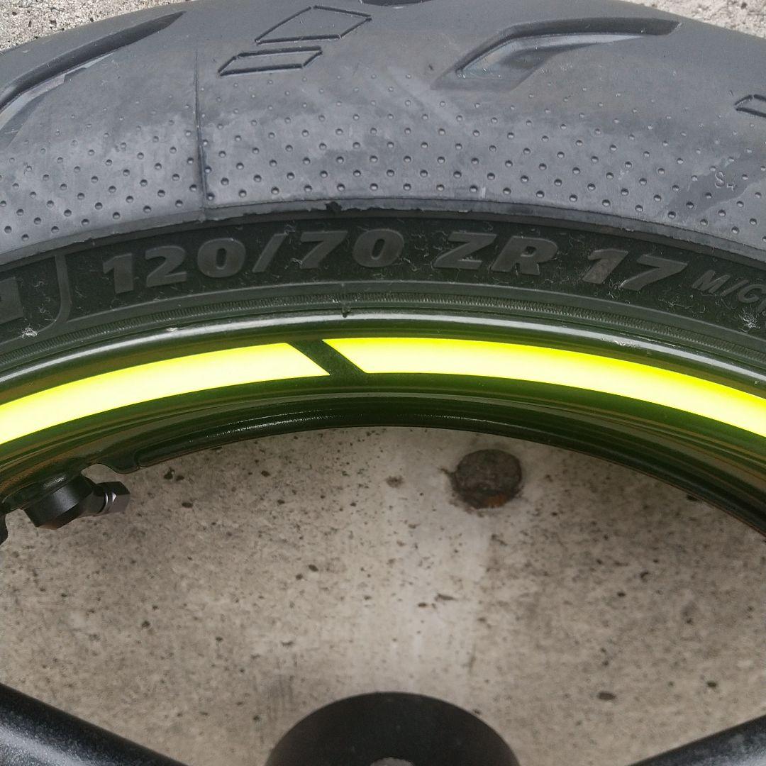 GSX1300Rハヤブサ (GW71A)フロントホイール
型式：GW71A