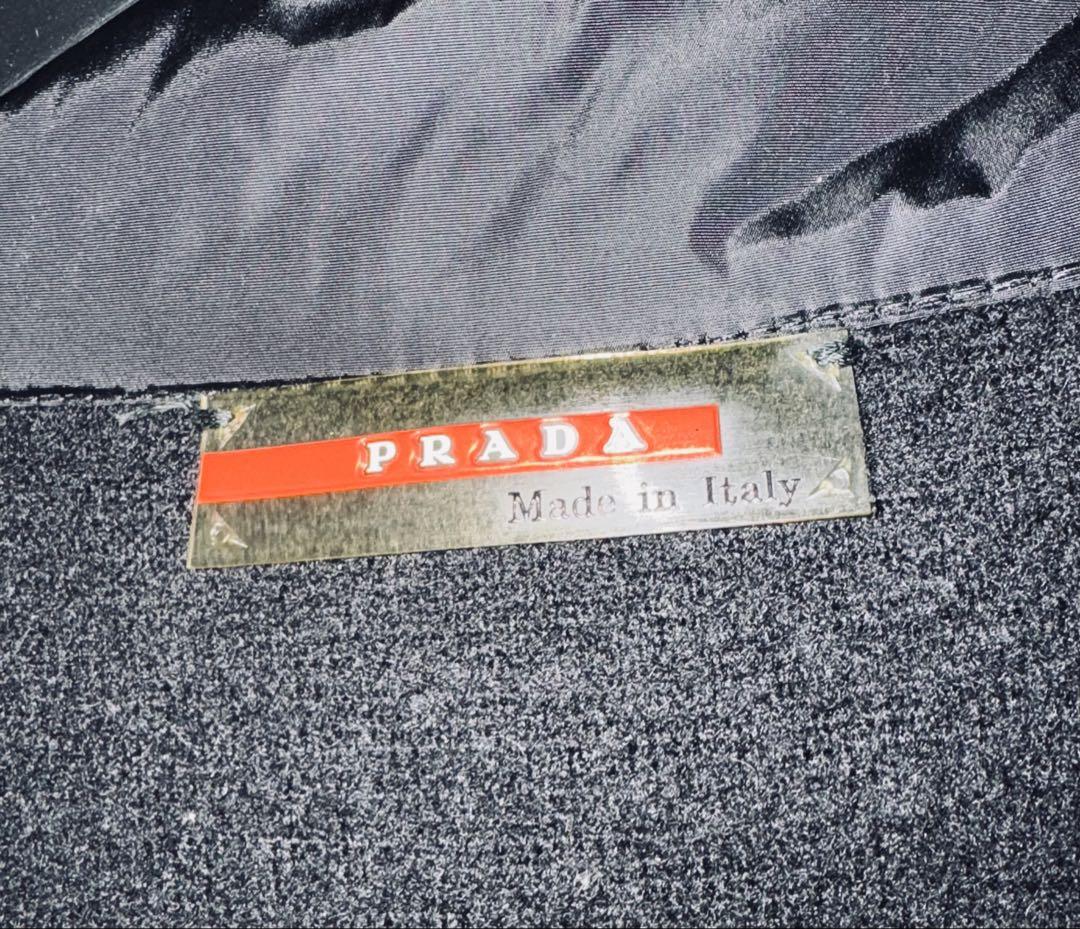 PRADA ナイロン×裏起毛 ジャケット