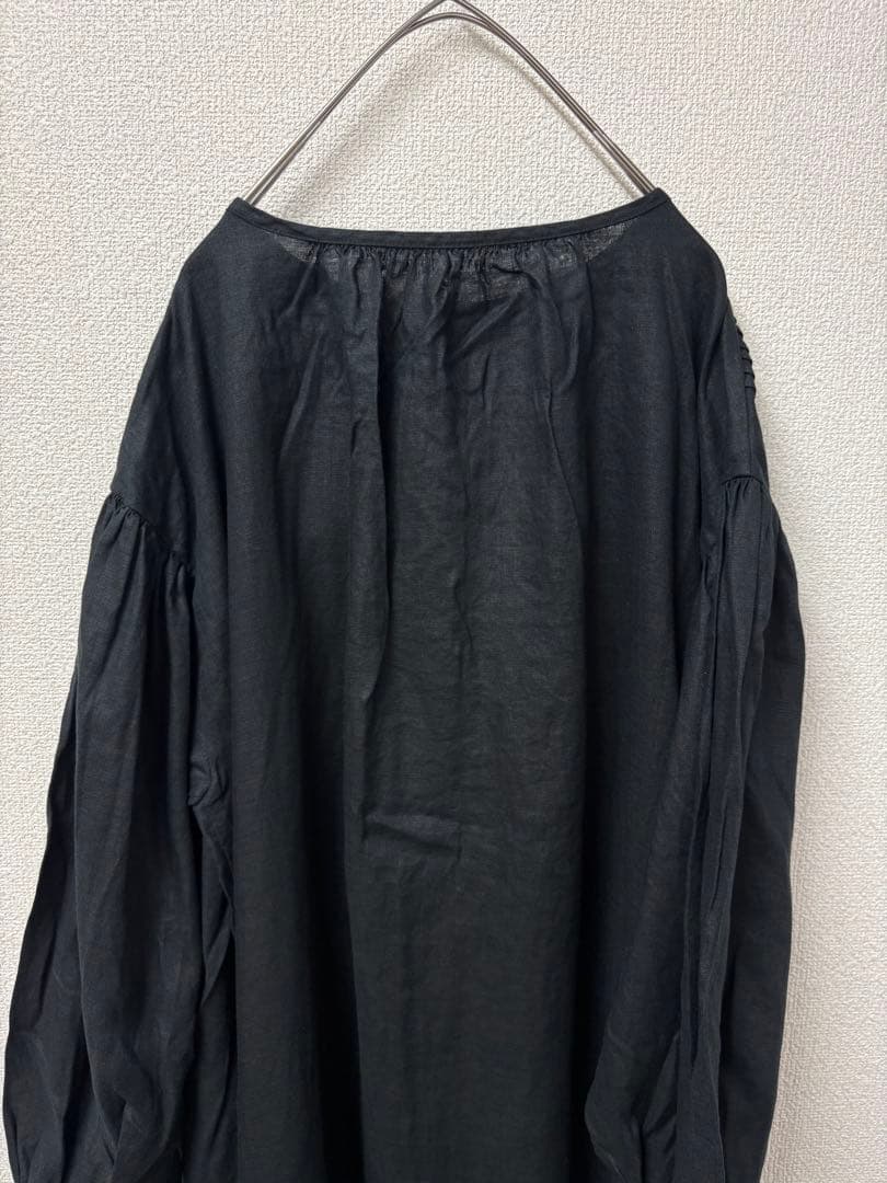 リネンピンタック比翼前開きロングワンピースブラック美品 リネンピンタック比翼前開きロングワンピースブラック美品