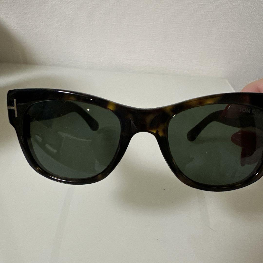 TOM FORD サングラス ブラック/トータス