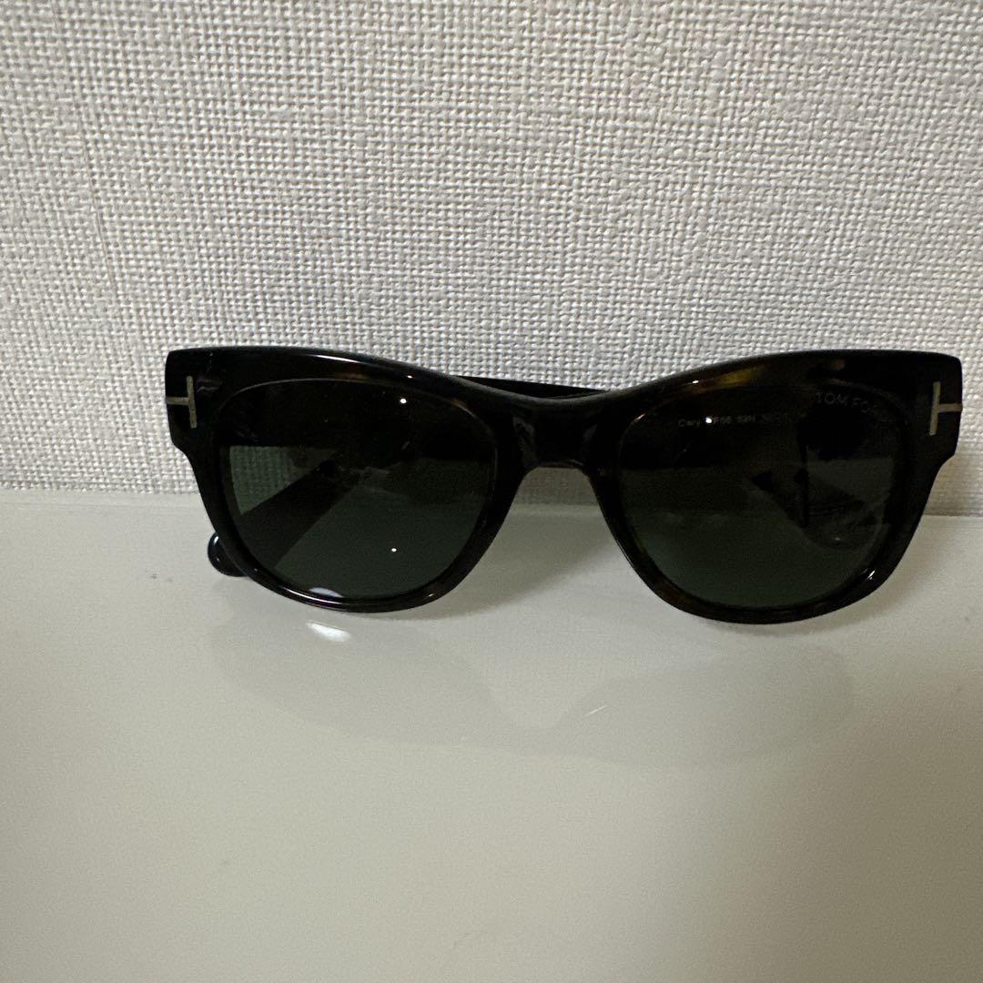 TOM FORD サングラス ブラック/トータス