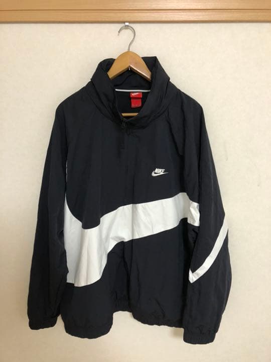 セール特別価格 XXL NIKE BIG SWOOSH ジップ パーカー 黒 新品 2XL