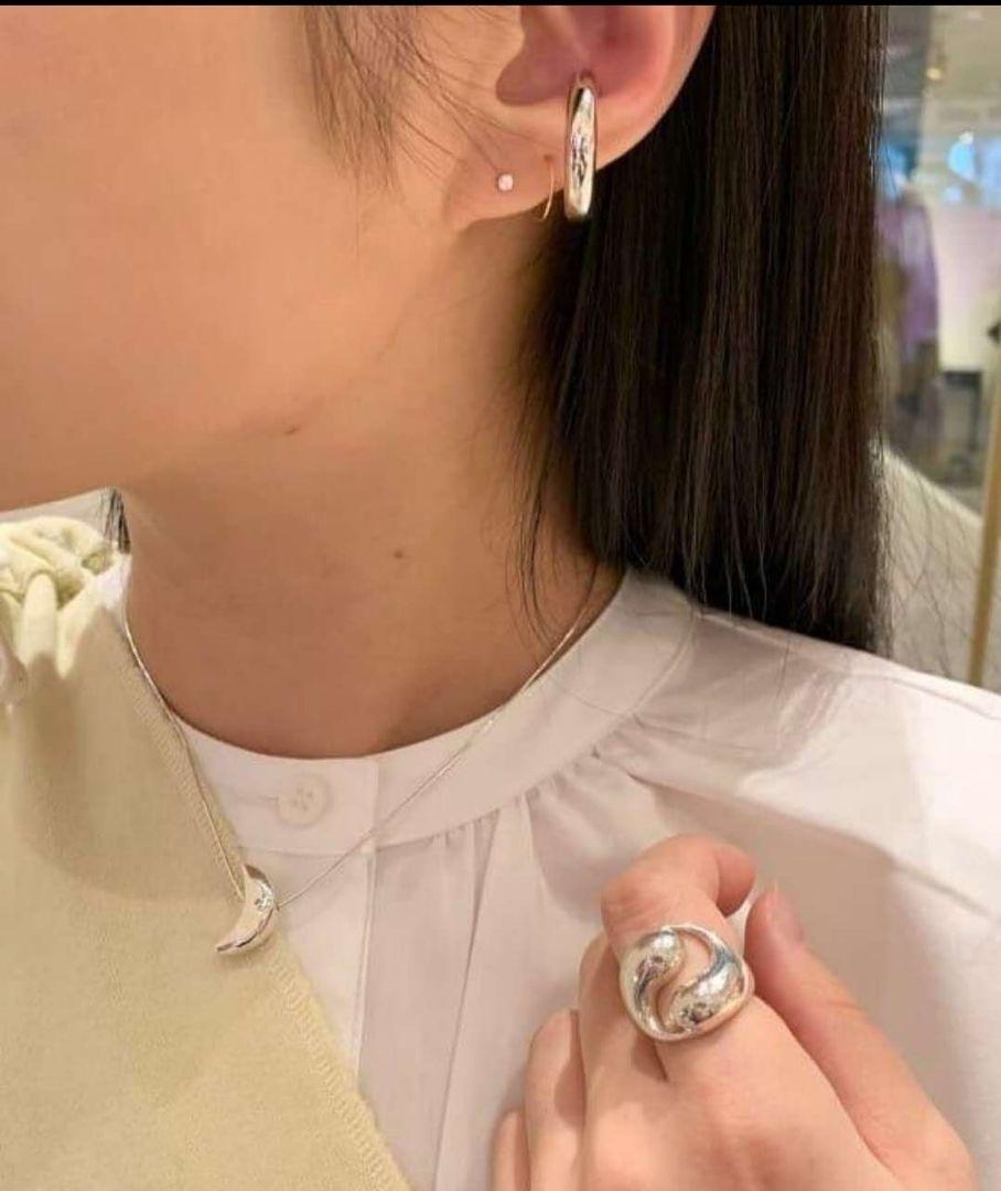 美品 K18 フープピアス（Ray BEAMS）付けっぱなし