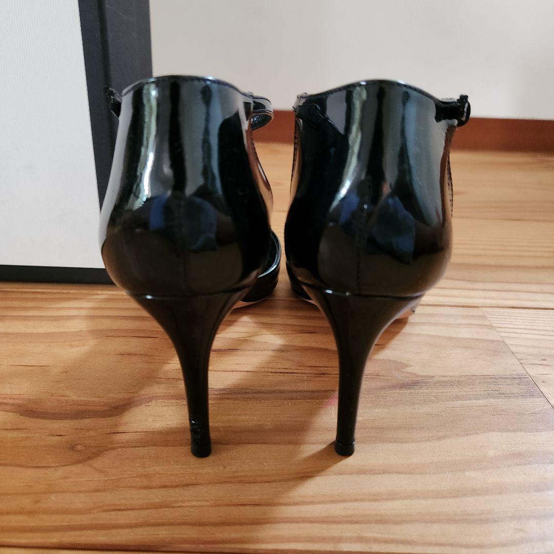 GUCCI ブラック パテント ハイヒール Tストラップ パンプス 34 1