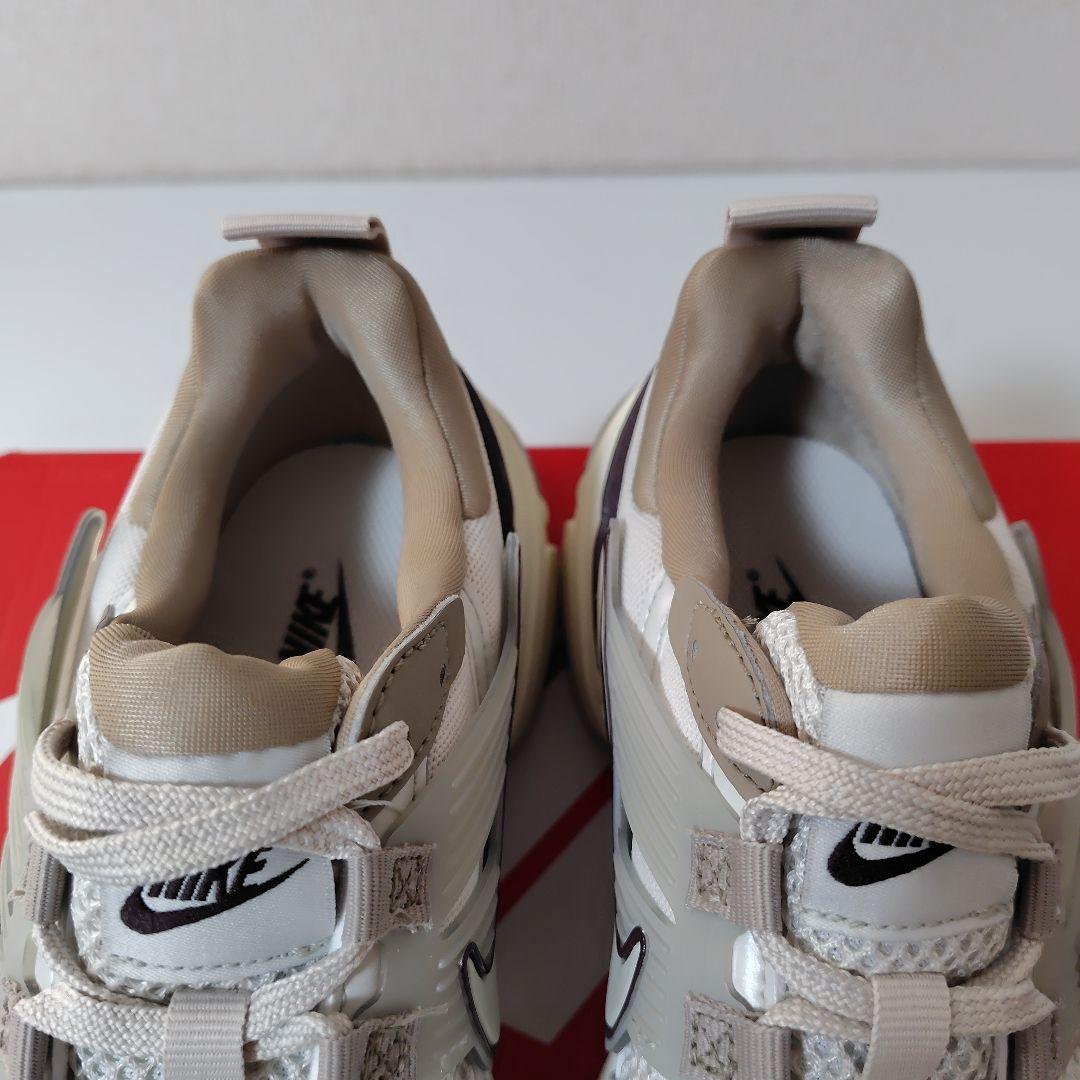 新品 NIKE V2K RUN 24cm 茶色 ブラウン ベージュ nike v2k run