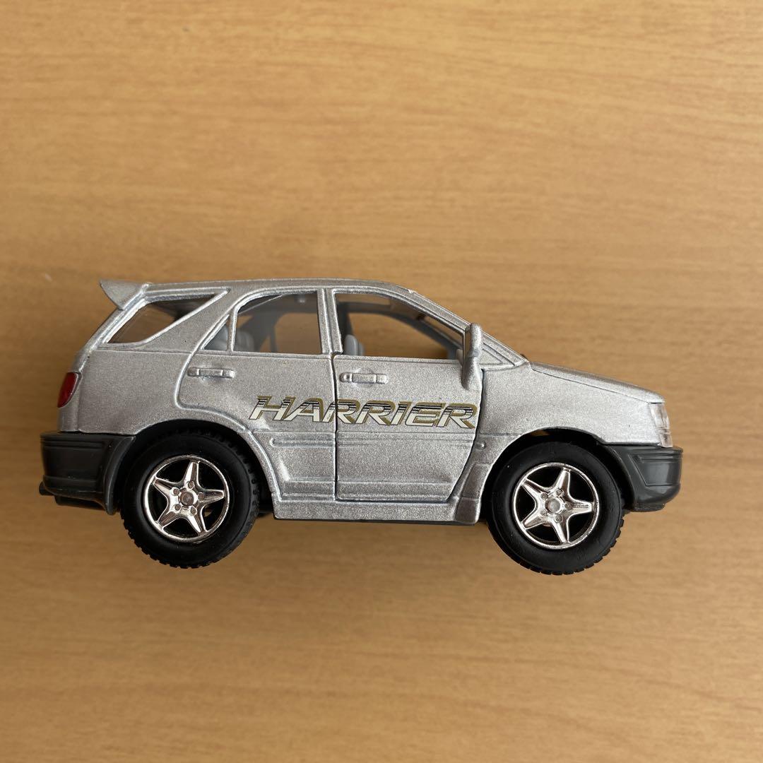 キンスファン トヨタ ハリアー ミニカー - メルカリ
