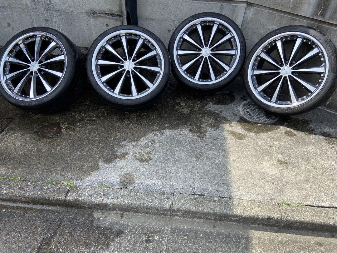 245/35R20 ダンロッププレミアムタイヤ　アルファード　ヴェルファイア