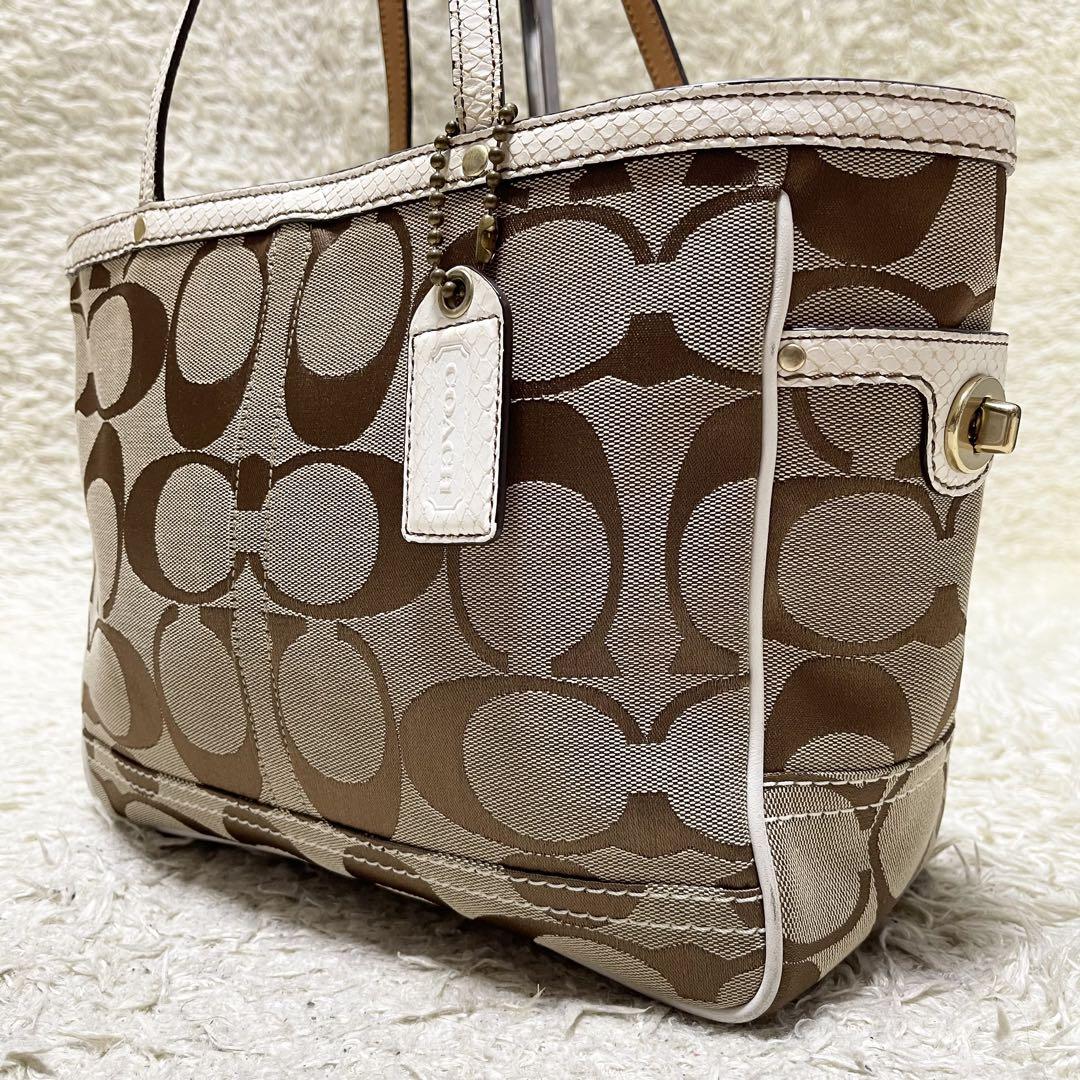 COACH トートバッグ　レザー　キャンバス　鱗　型押し　ターンロック