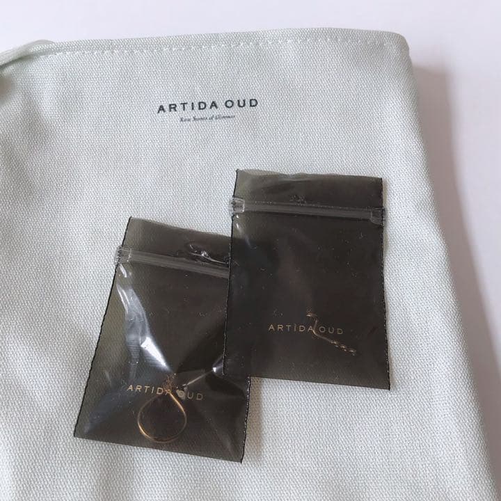 static.mercdn.net/item/detail/orig/photos/m2842406...