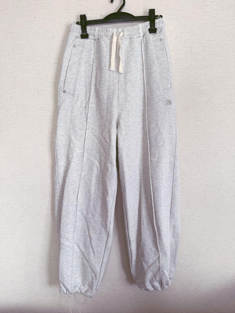 パンツ SATUR (W) Teo Cotton Banding Sweatpants 4FK1604 Teo Cotton Banding Sweatpants - 海外通販のBUYMA