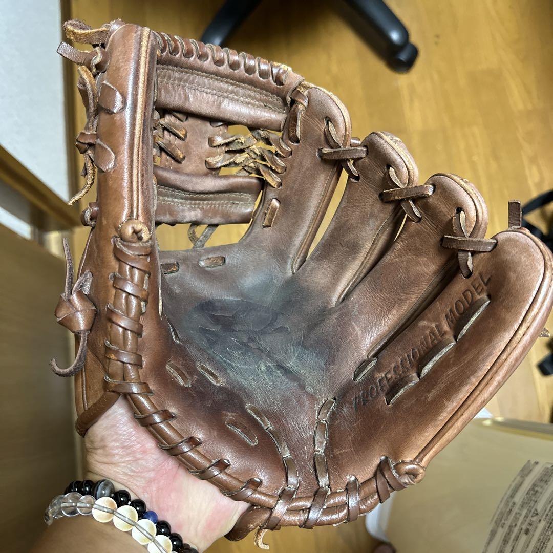 ハタケヤマ　内野手用　軟式グラブ