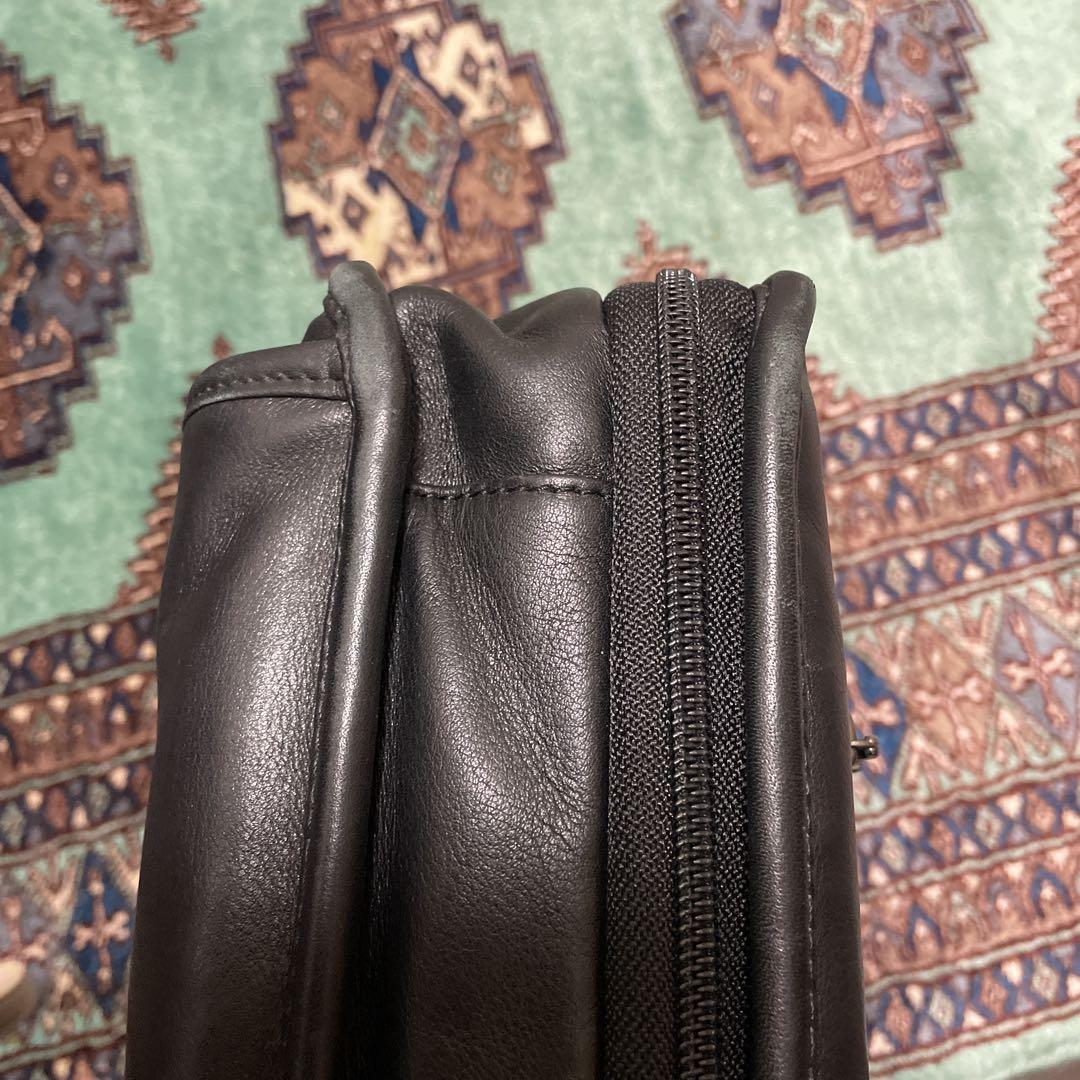 TUMI ビジネスバッグ ブラック　レザー A4対応　96021D4