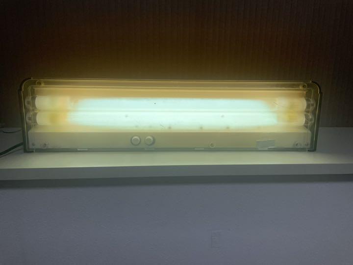 メルカリ コトブキ Newツインライト600黒 60cm水槽用2灯式蛍光灯 魚用品 水草 2 900 中古や未使用のフリマ メルカリ コトブキ Newツインライト600黒 60cm水槽用2灯式蛍光灯 魚用品 水草 2 900 中古や未使用のフリマ