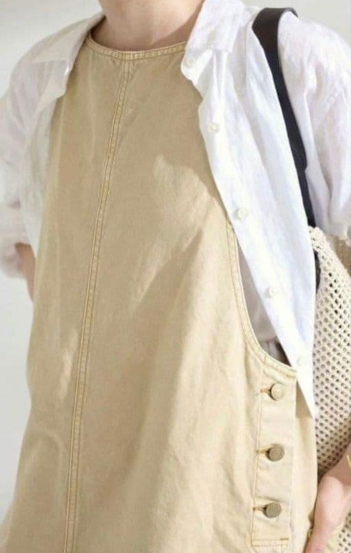 美品FRAMeWORKフレームワークのケミカルウォッシュアメスリサロペット 美品FRAMeWORKフレームワークのケミカルウォッシュアメスリサロペット