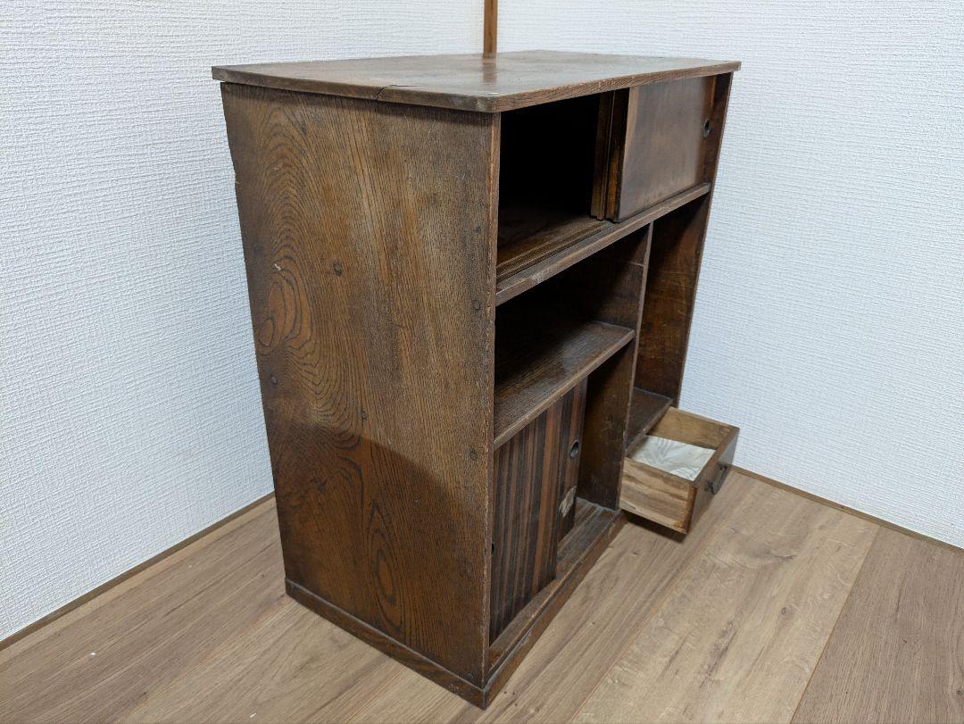 竹模様の木製茶箪笥