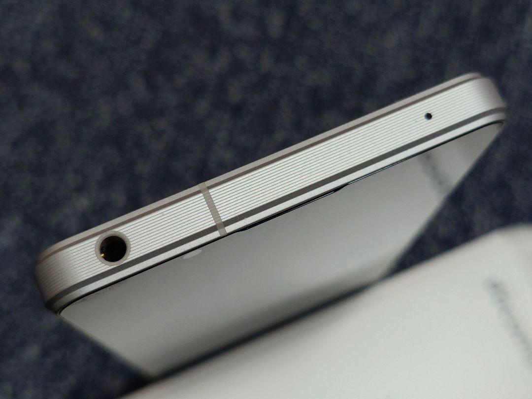 美品○判定☆SONY Xperia 1 Ⅵ docomo SO-51E シルバー - メルカリ