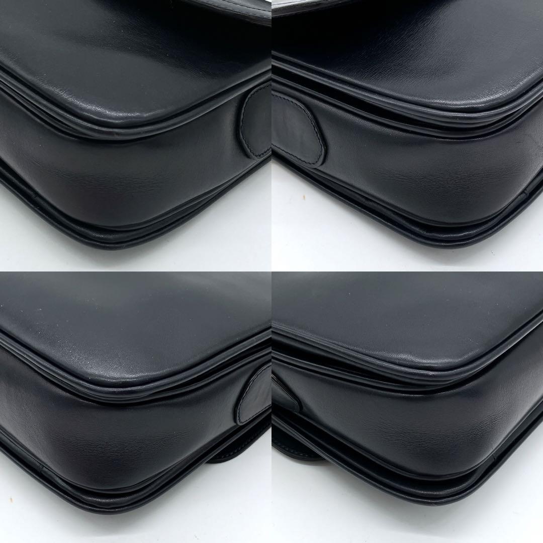 CELINE】ショルダーバッグ トリオンフ ゴールド金具 レザー