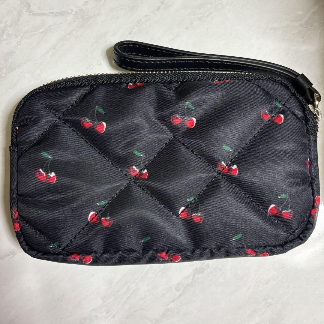 新品】マークバイマークジェイコブスのポーチ（チェリー）