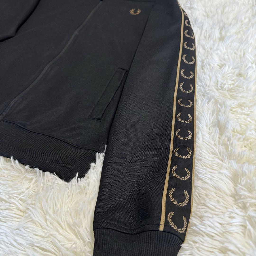 【美品】FRED PERRY テープドトラックジャケット ブラック S ジャージ