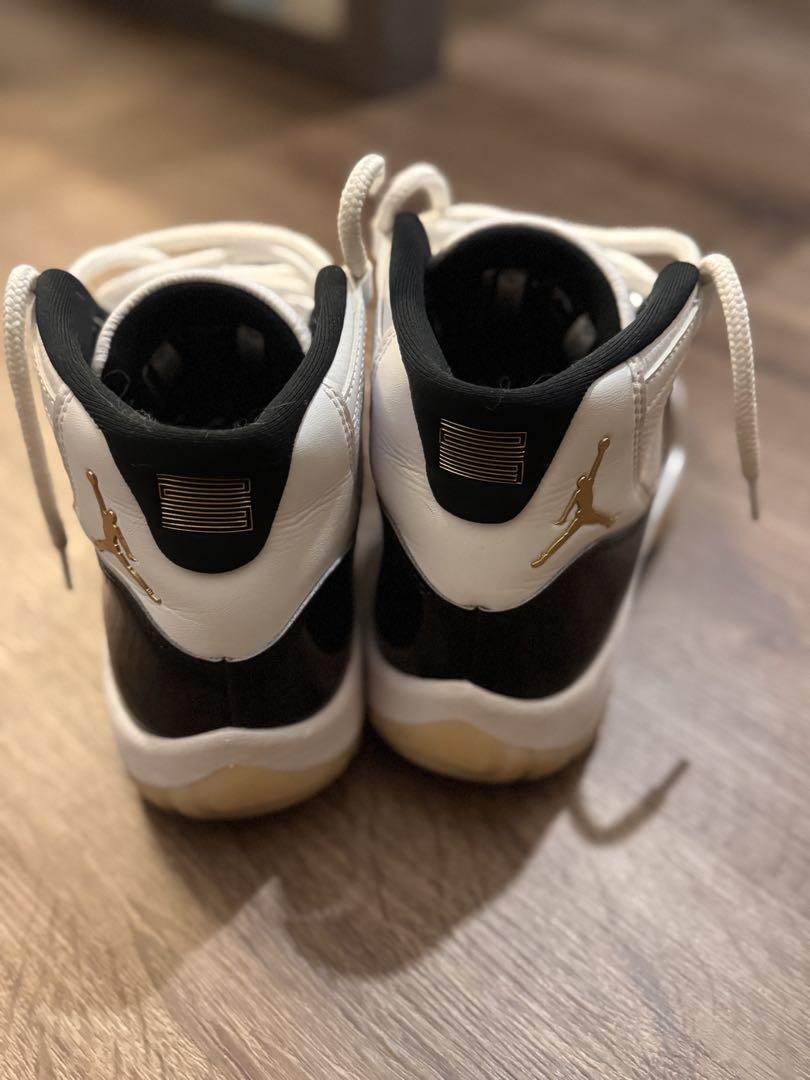 AIR JORDAN11 Gratitude ホワイト/ブラック