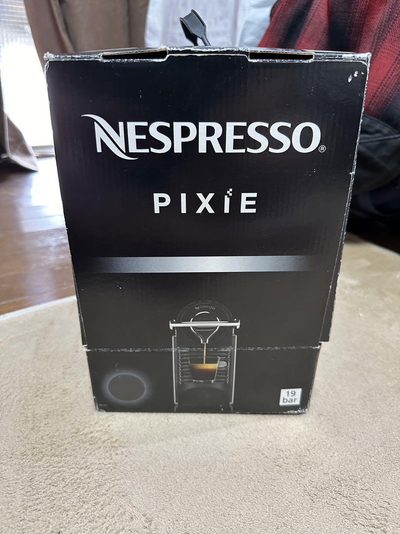 コーヒーメーカー・エスプレッソマシン NESPRESSO PIXIE
