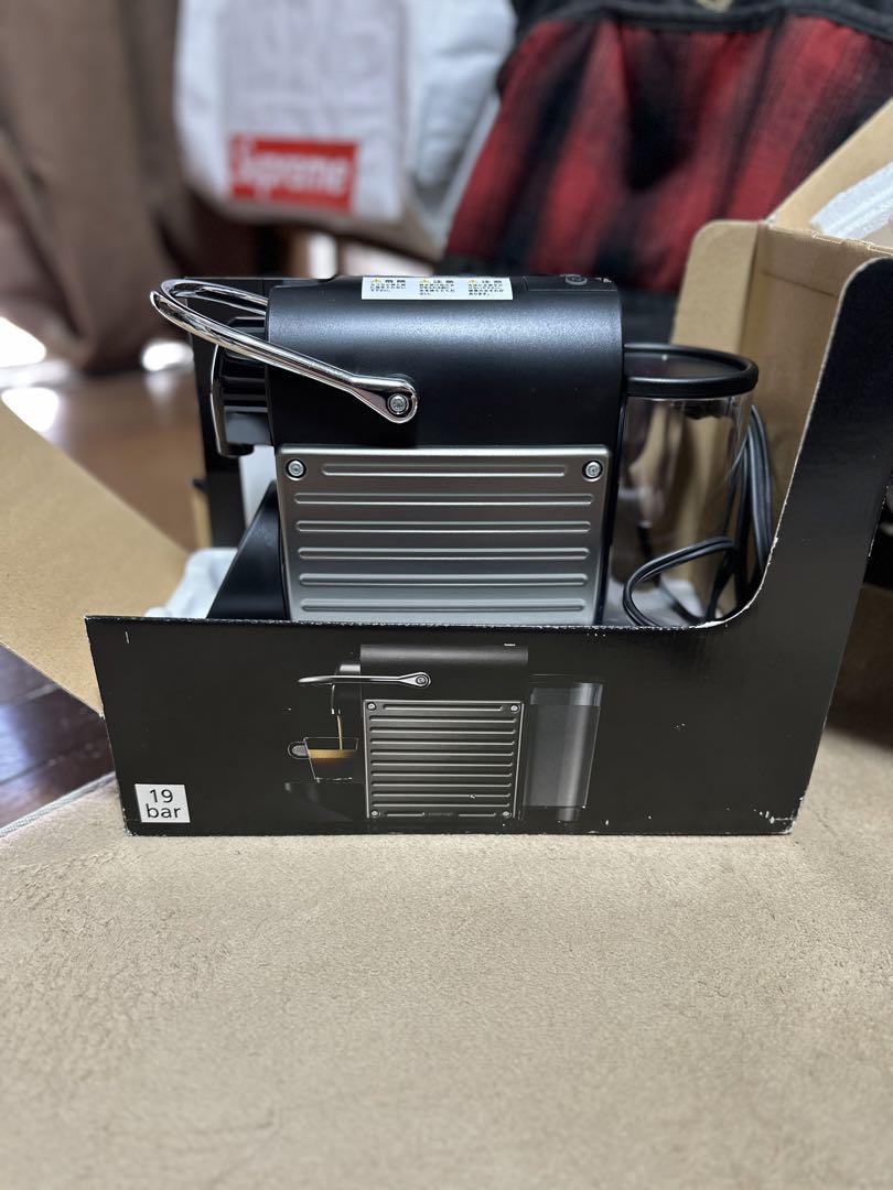 コーヒーメーカー・エスプレッソマシン NESPRESSO PIXIE