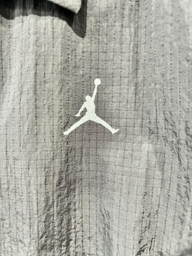 Jordan エッセンシャル　ナイロンジャケット　コーチジャケット　Lサイズ