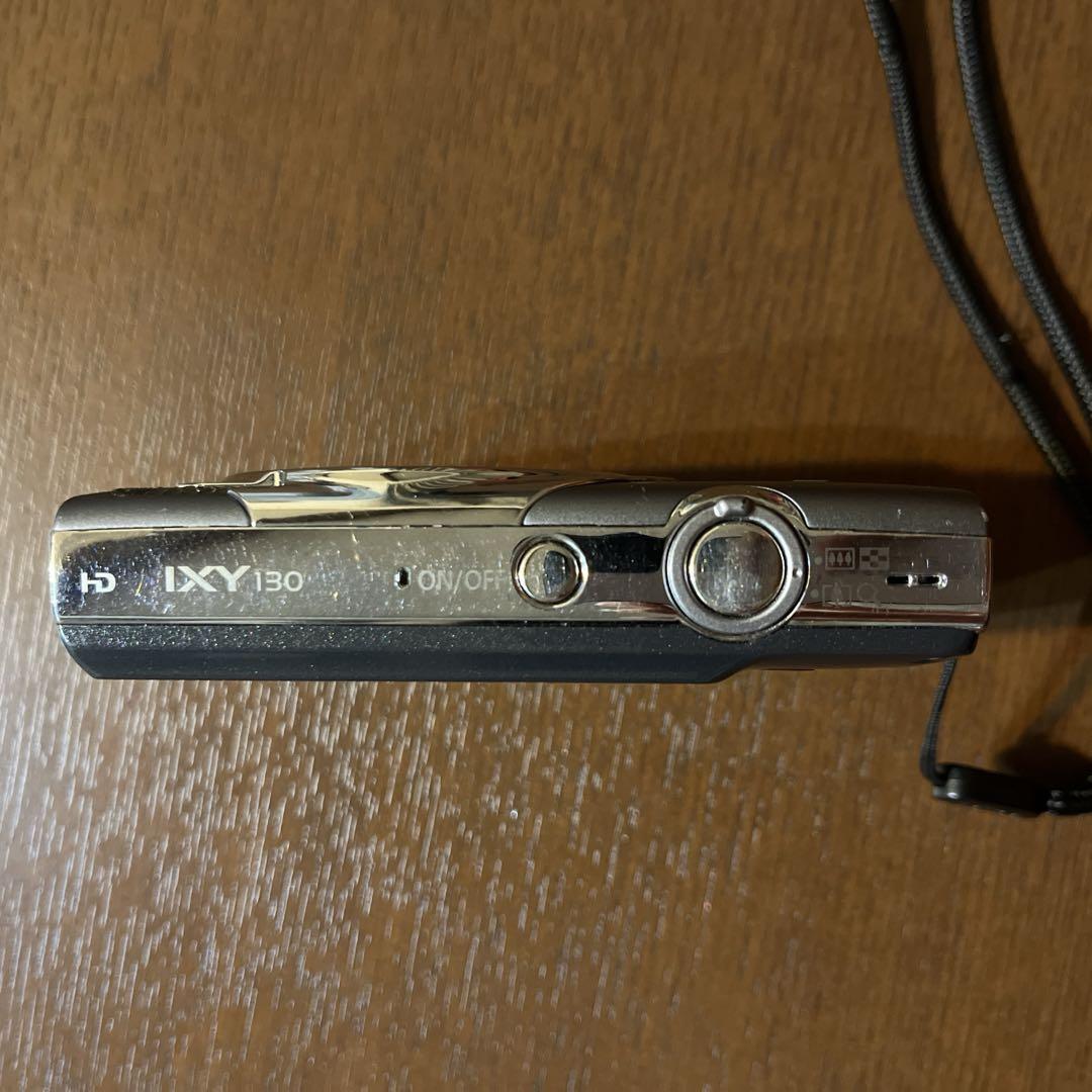 デジカメ　Canon キャノンIXY130 中古