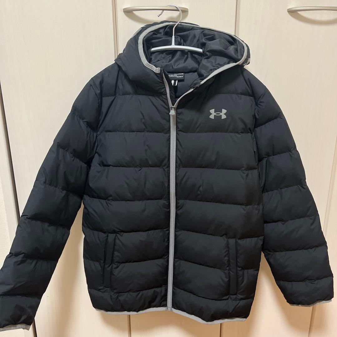【アンダーアーマー】ジュニア　中綿ダウン　サイズ YXL 160