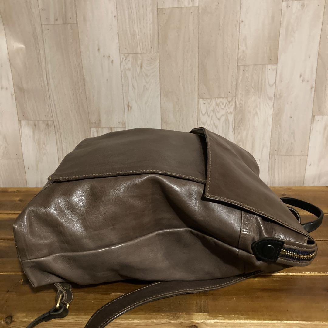 genten ラフィナート　A4収納 本革　ゲンテン　リュック