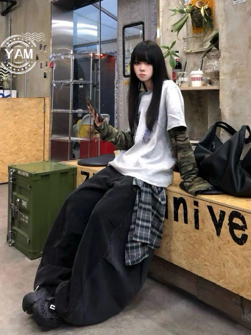 RELABEL 取り外しヒップフラップ付きワイドジーンズ baggy