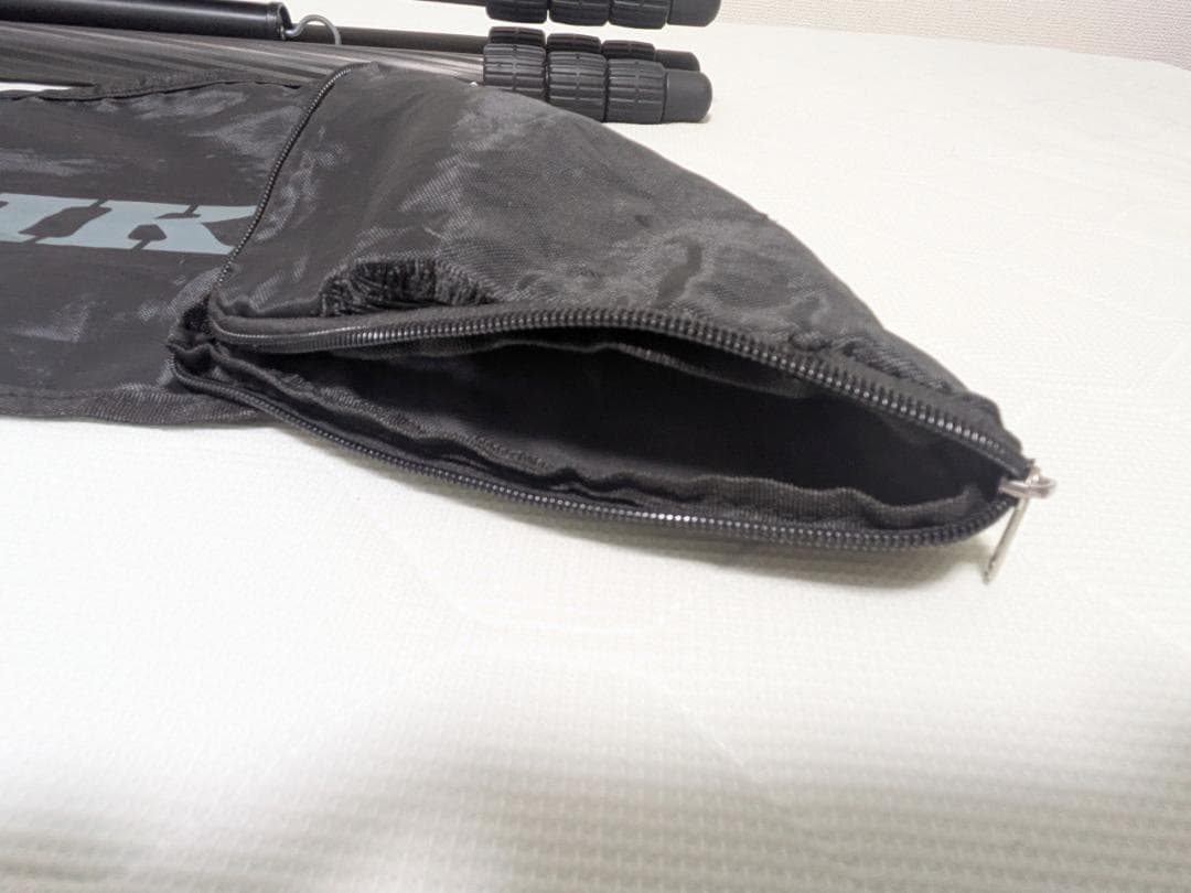 SLIK スリック ライトカーボン三脚 E84H 脚のみ（雲台無し）