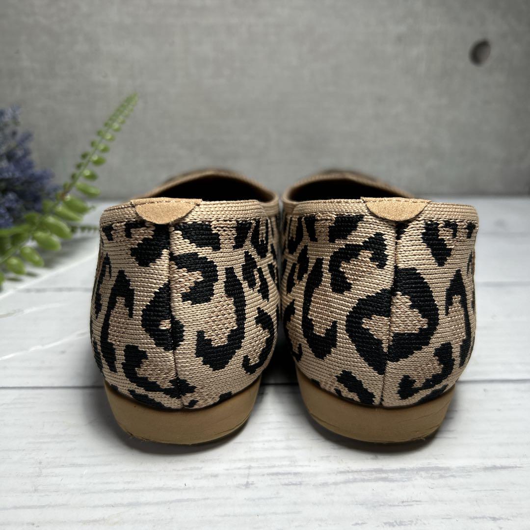 極美品✨VIVAIA✨Margot Walker超軽量厚底(23.5)ヒョウ柄