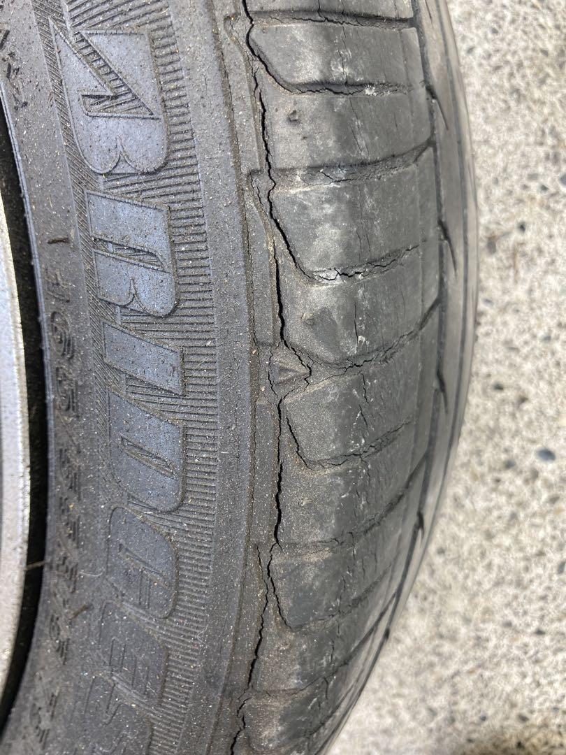 中古品ホンダN-ONE純正15インチ アルミホイール ブリヂストンタイヤ