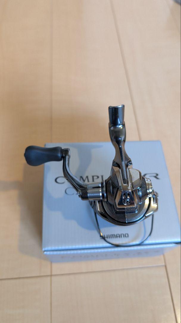 リール COMPLEX XR C2000 F4 HG