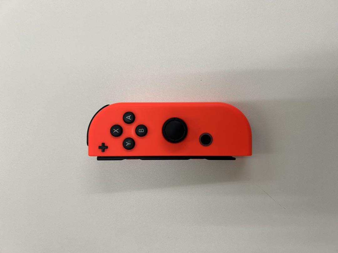 Nintendo Switch 本体 青/赤 Joy-Con付き 動作確認済み Nintendo Switch 本体 青/赤 Joy-Con 動作確認済