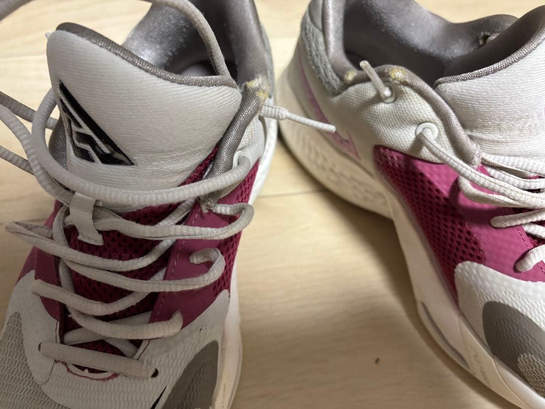 Nike Freak 4 EP ピンク/グレー バスケットボールシューズ