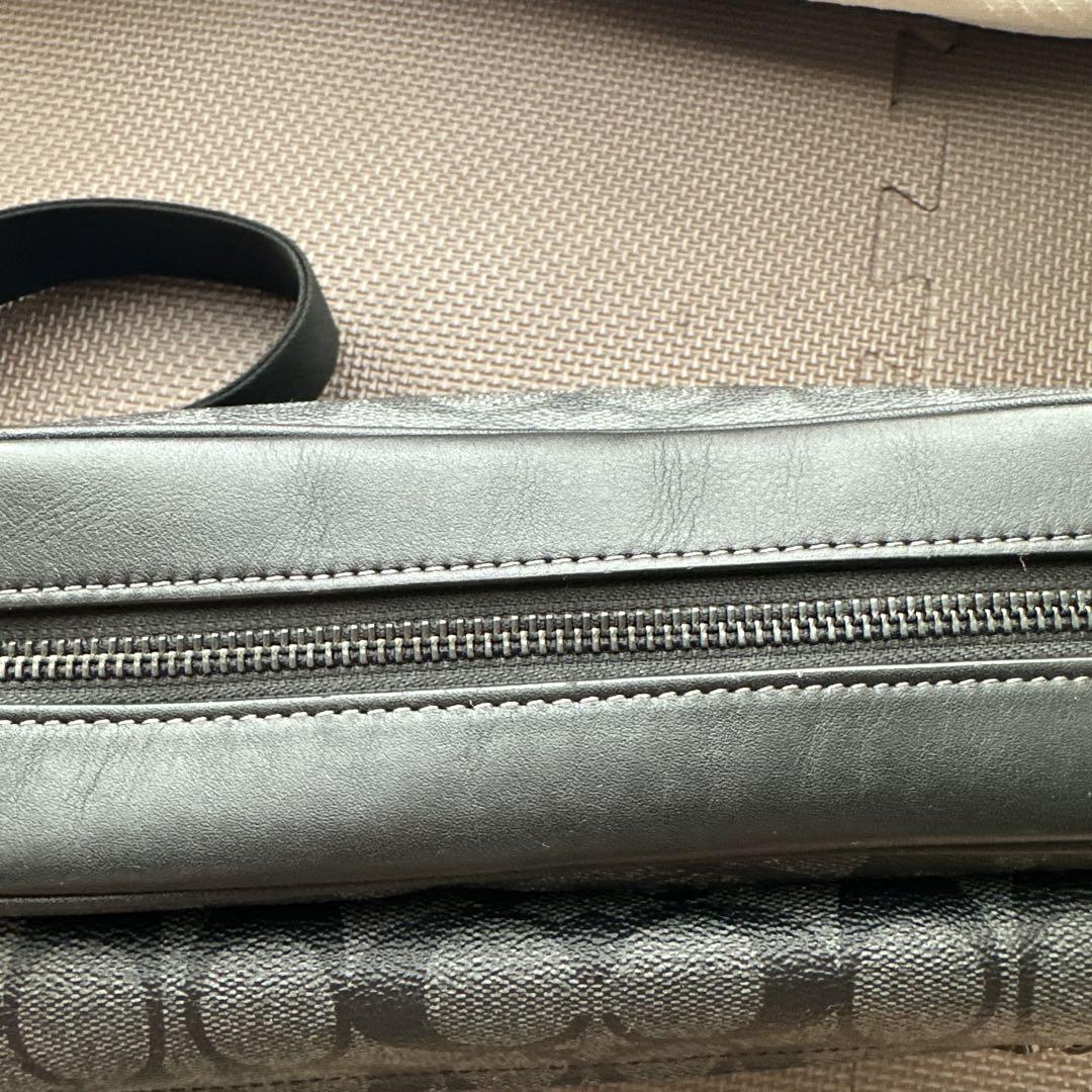 COACH コーチ　メンズバック　シグネチャー　エリアス　クロスボディ　超美品 COACH コーチ メンズバック シグネチャー エリアス クロスボディ