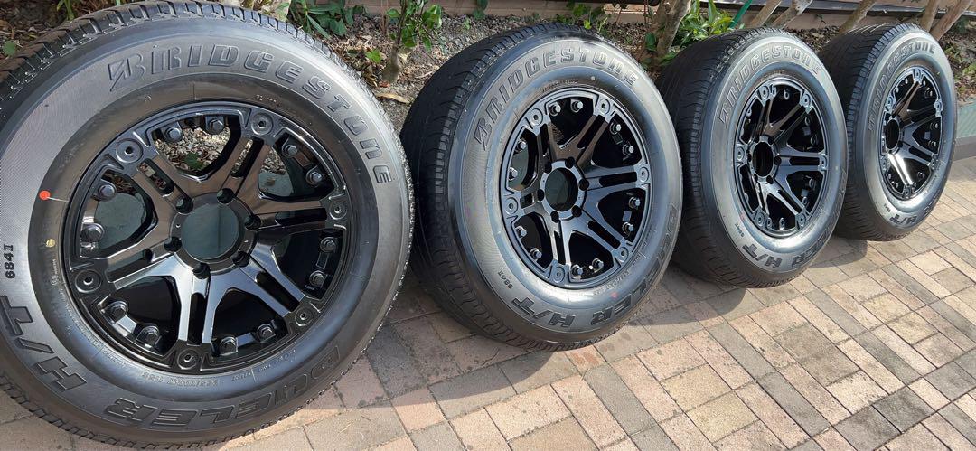 265/70/R17 FJクルーザ− サーフ等　17×9.0JJ 4本