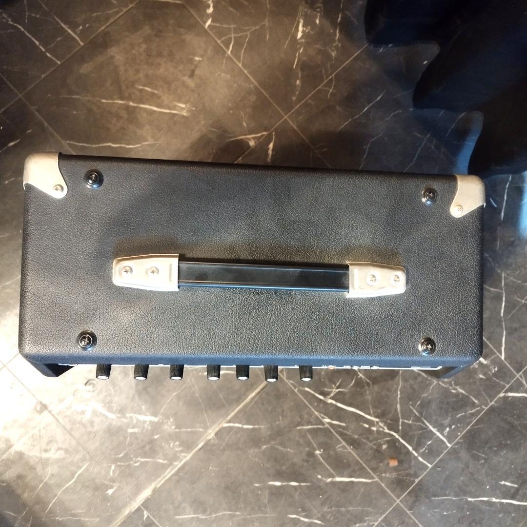 100V
