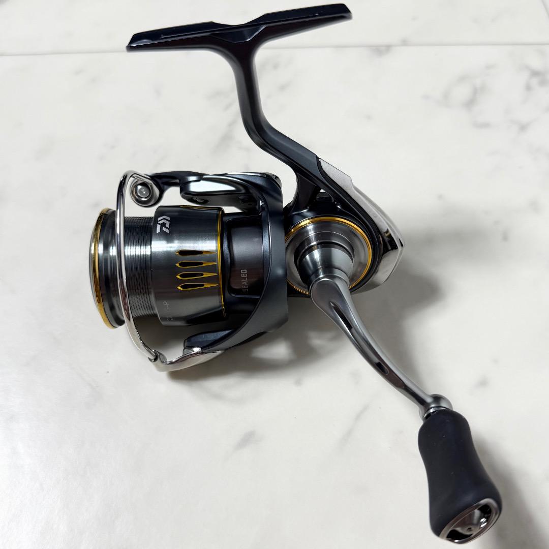 美品 DAIWA 23 AIRITY LT2000S-P 日本製 エアリティ