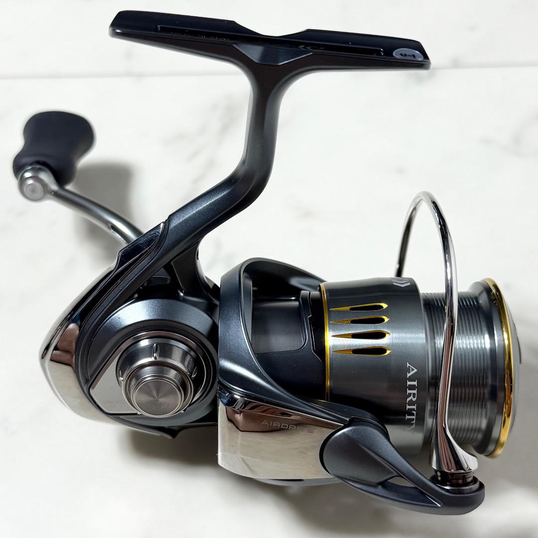 美品 DAIWA 23 AIRITY LT2000S-P 日本製 エアリティ