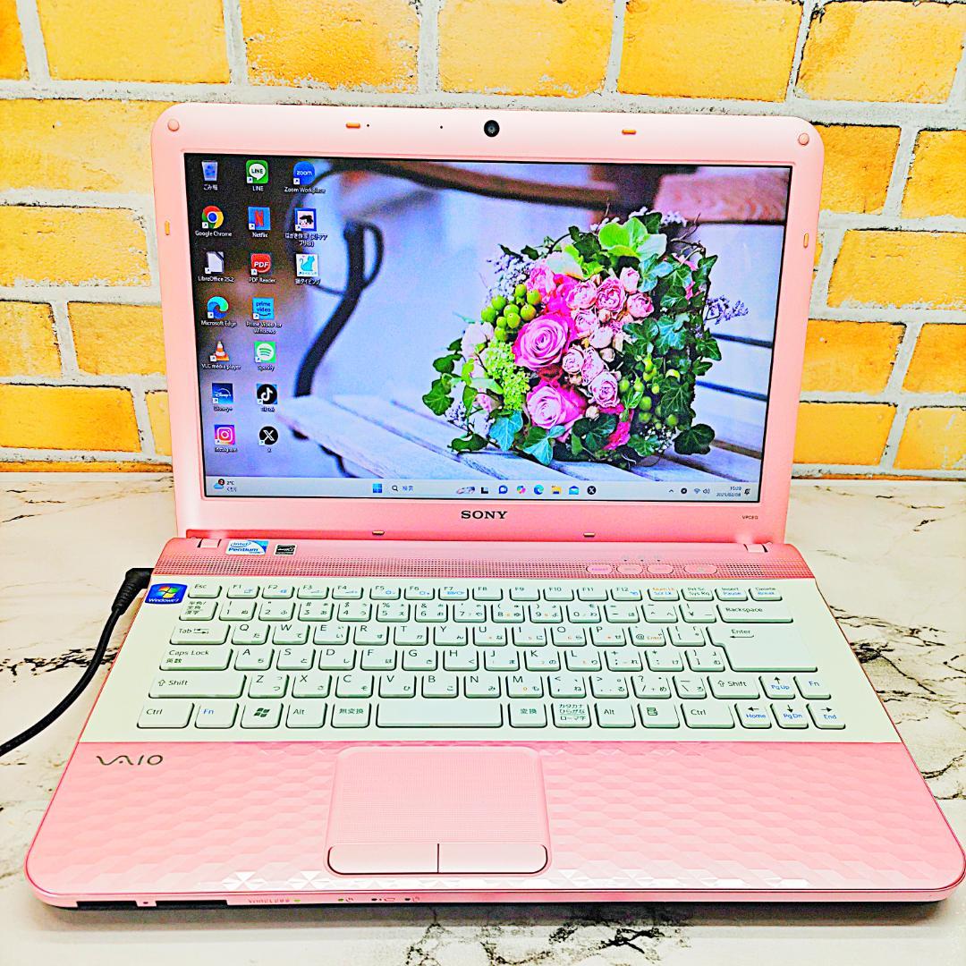 コーラルピンクノートPC
