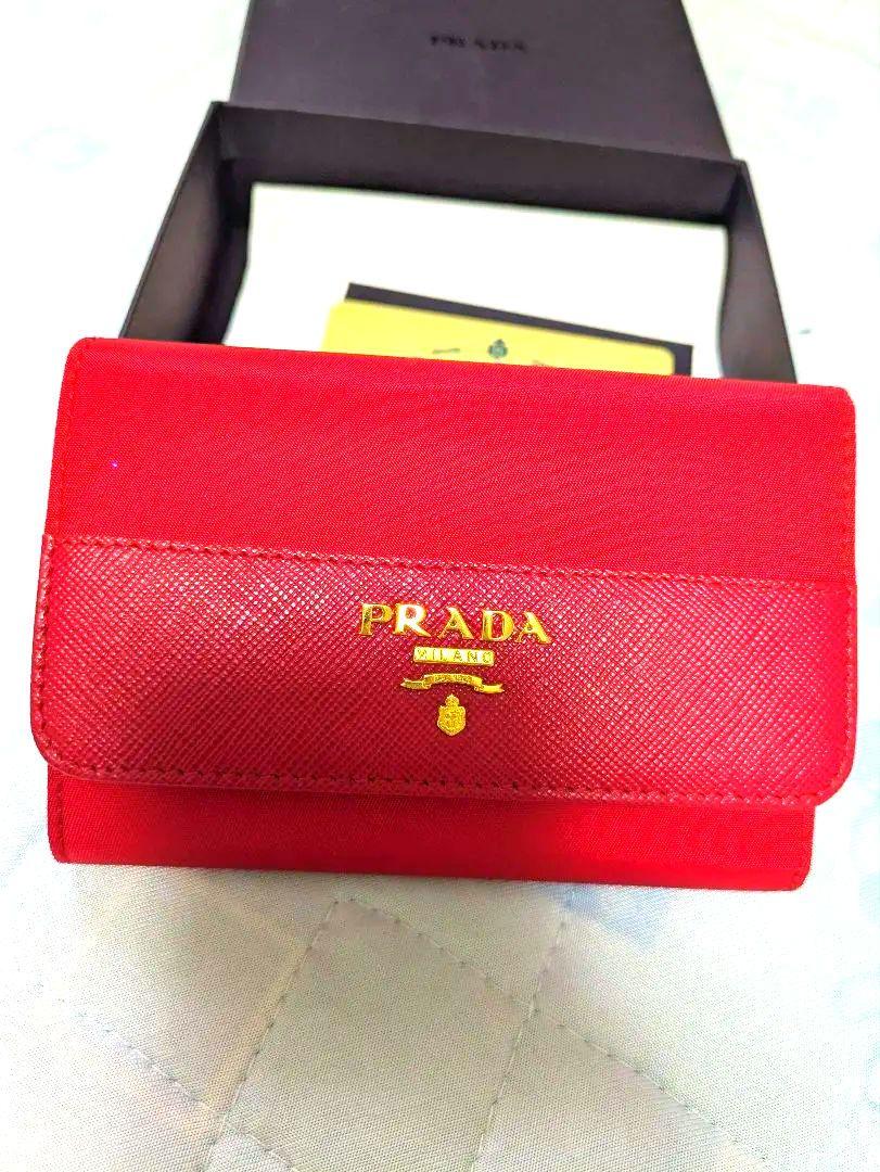 PRADA新品♥正規折り財布鑑定済み鑑定済み今週限定値下げ