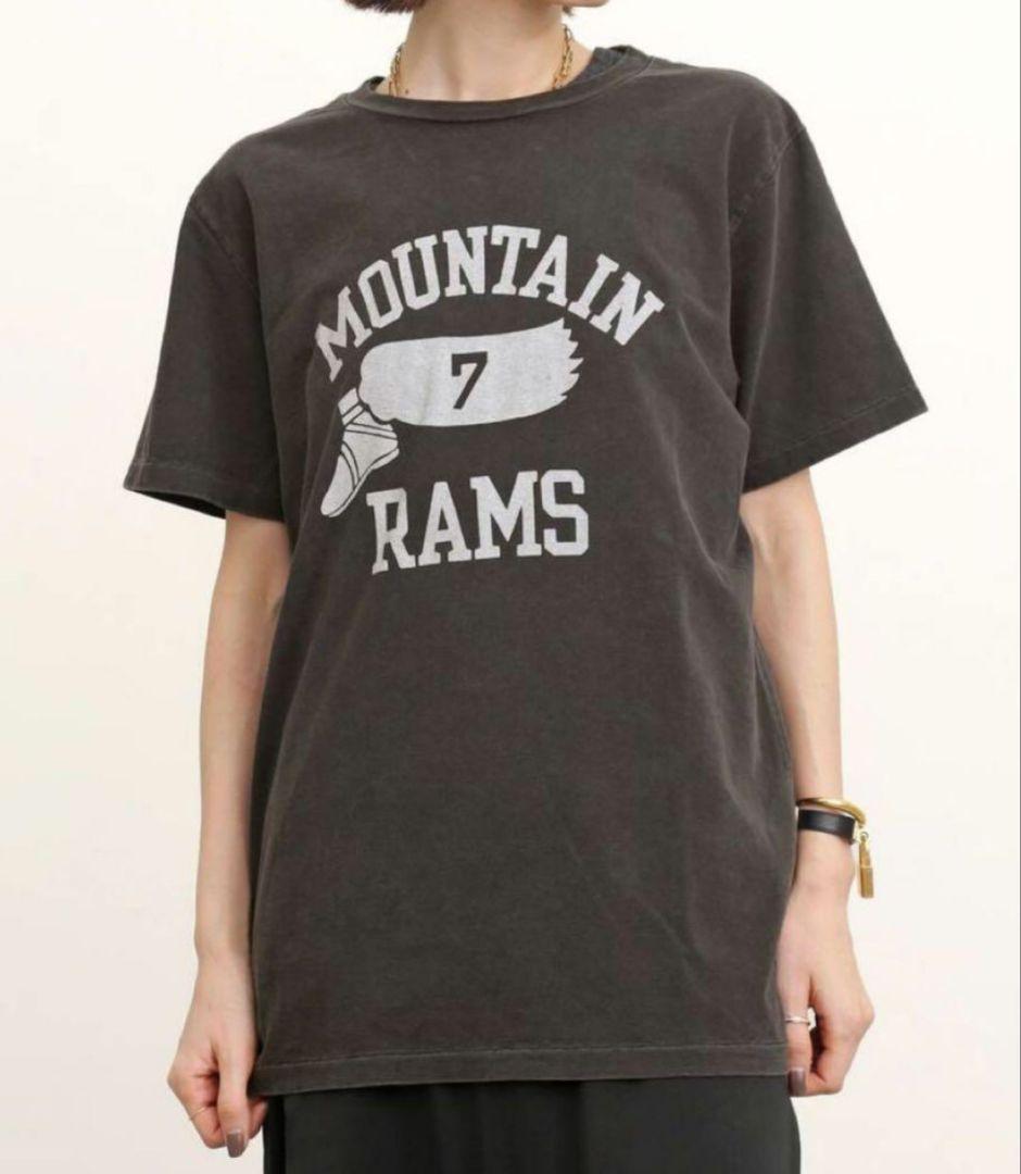 アパルトモン　REMI RELIEF　MOUNTAIN RAMS T-SH