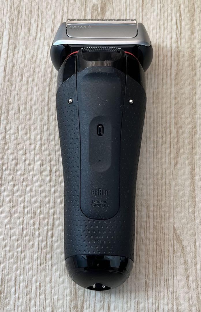 【ゆきちん】BRAUN シリーズ8 8320s メンズ電気シェーバー